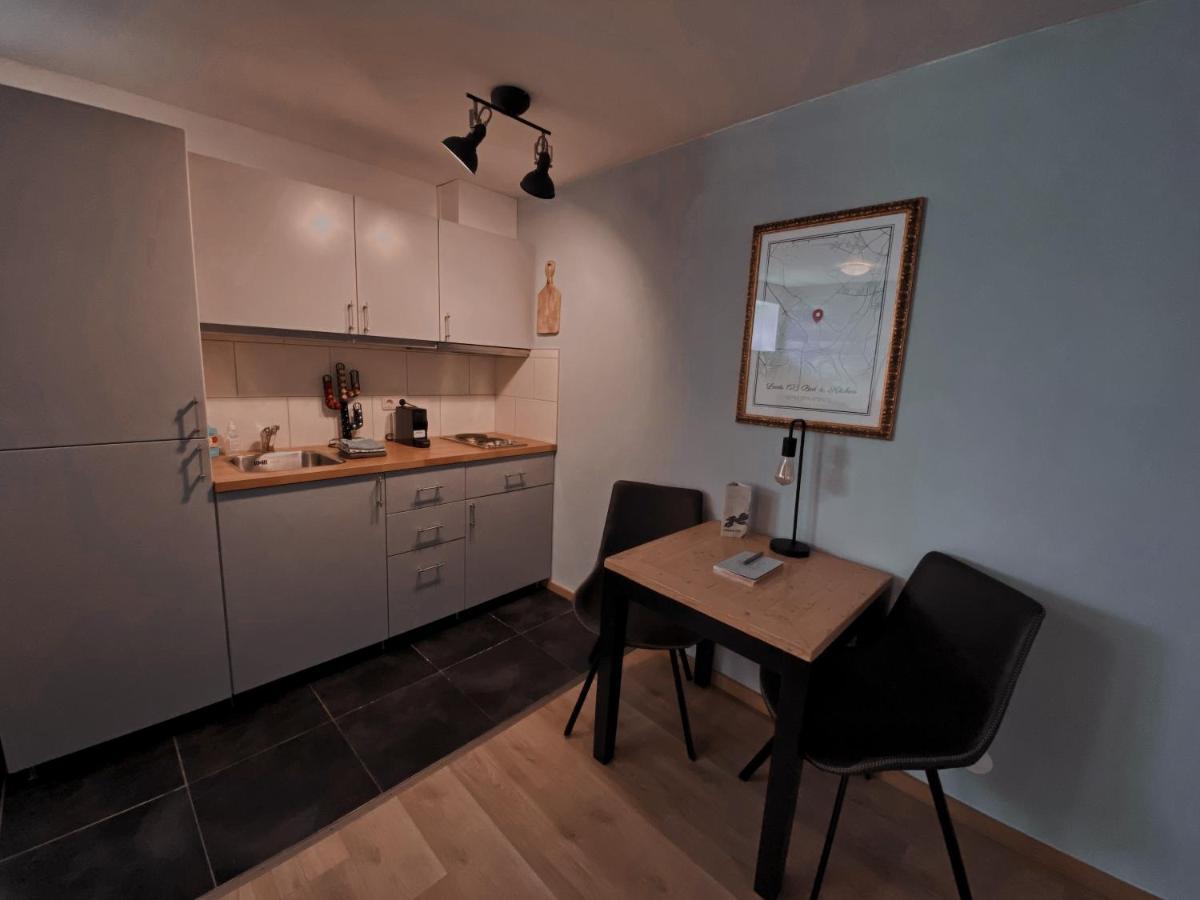 Loods 123 Bed & Kitchen Villa Landgraaf Exterior photo
